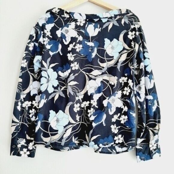 H&M | Sweetheart Neckline Floral Blue Button Down Blouse Top Sz 8 - Picture 6 of 13